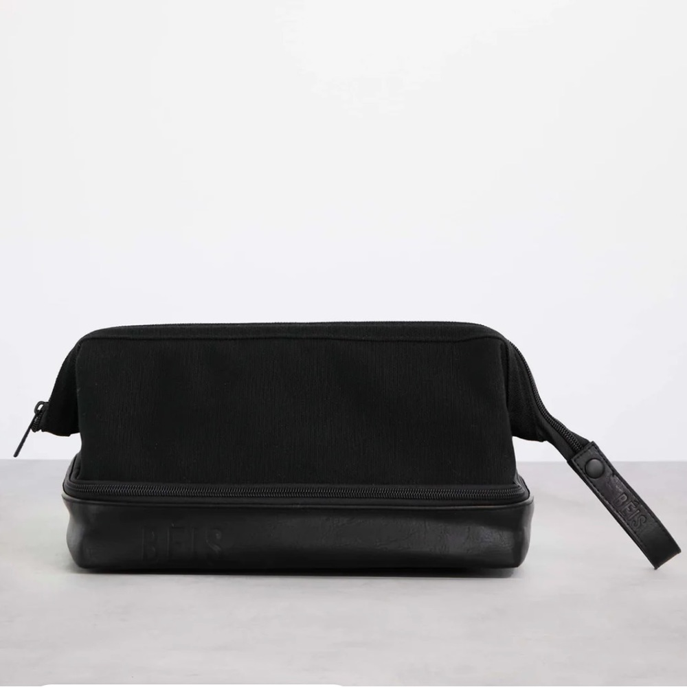 BEIS black dopp bag